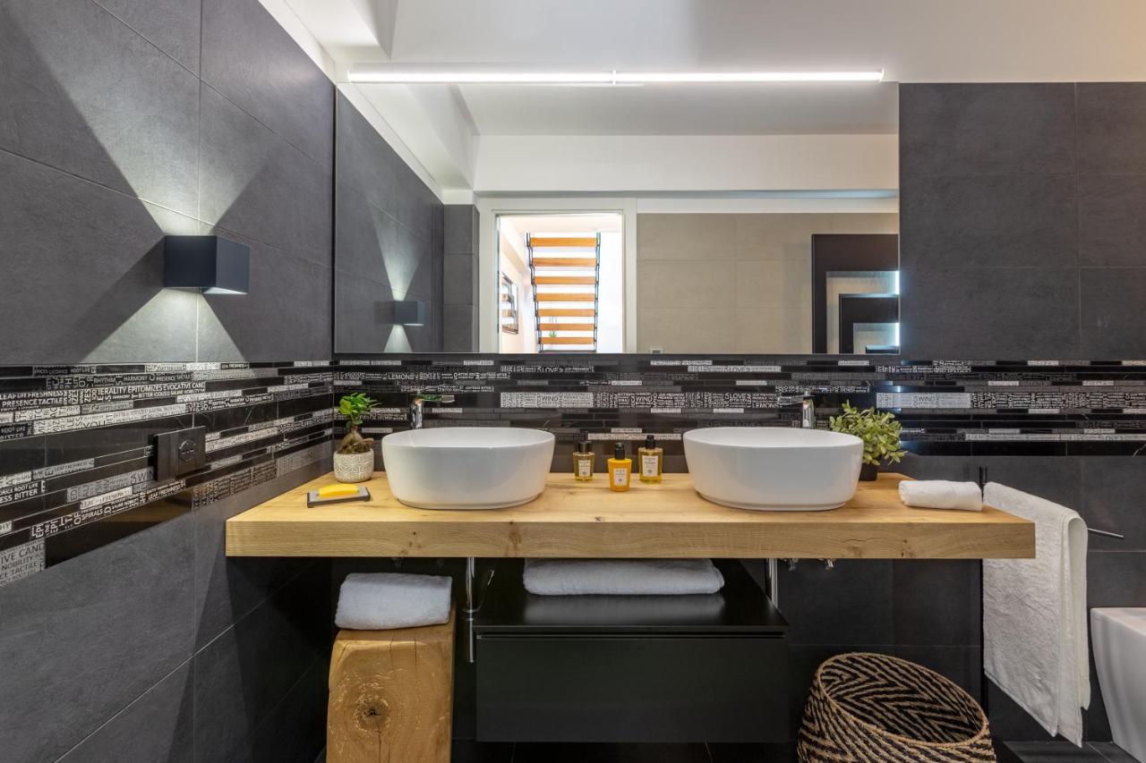 Qui Vicino Boutique Rooms And Suites Трапани Екстериор снимка